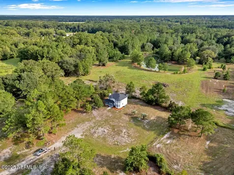 8734 NW 219th Street Starke FL 32091