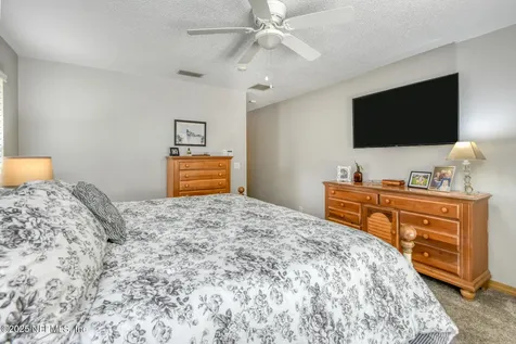 308 Silver Lake Road Palatka FL 32177