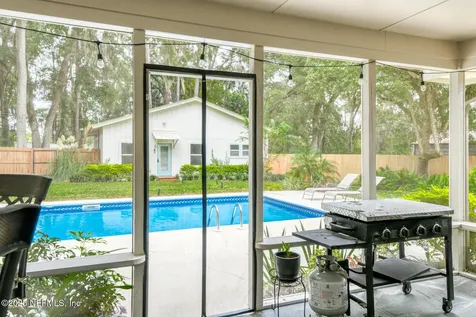308 Silver Lake Road Palatka FL 32177