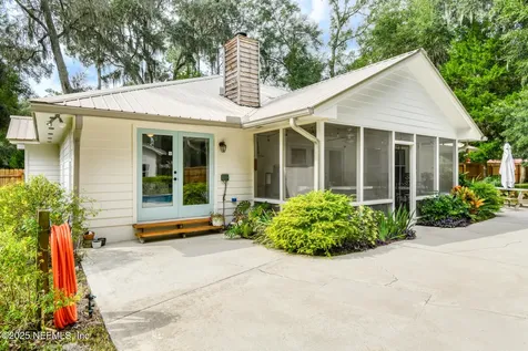 308 Silver Lake Road Palatka FL 32177