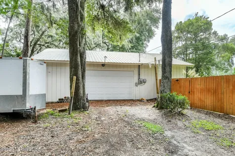 308 Silver Lake Road Palatka FL 32177