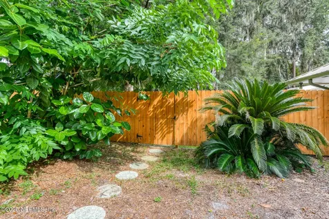 308 Silver Lake Road Palatka FL 32177