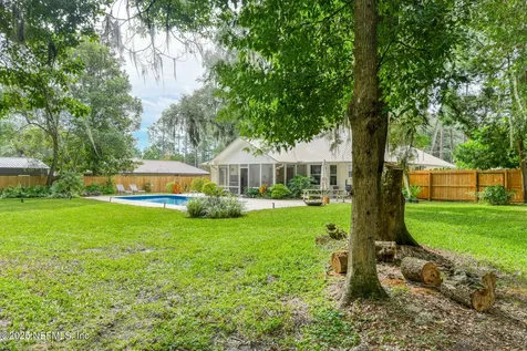 308 Silver Lake Road Palatka FL 32177