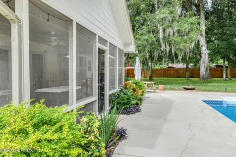 308 Silver Lake Road Palatka FL 32177