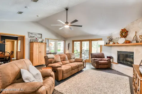 308 Silver Lake Road Palatka FL 32177