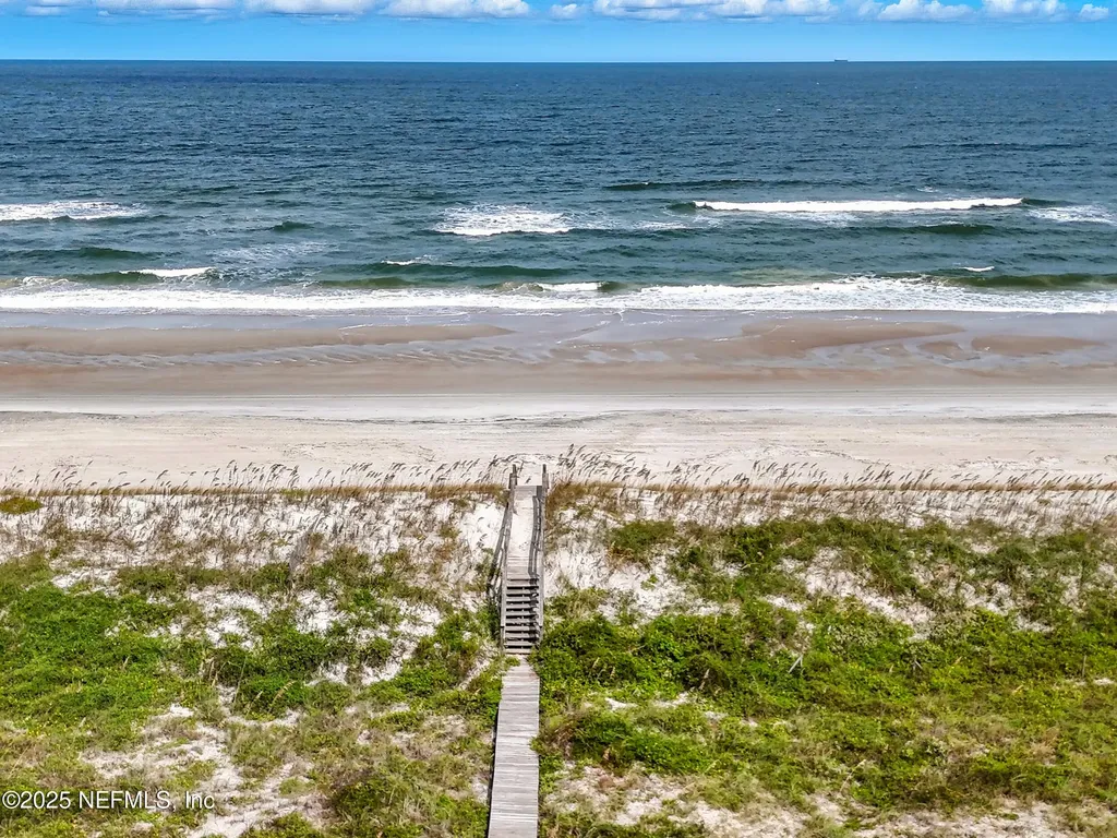 50 Beach Cottage Lane Atlantic Beach FL 32233