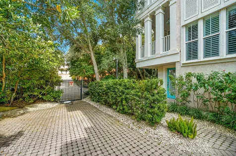 50 Beach Cottage Lane Atlantic Beach FL 32233