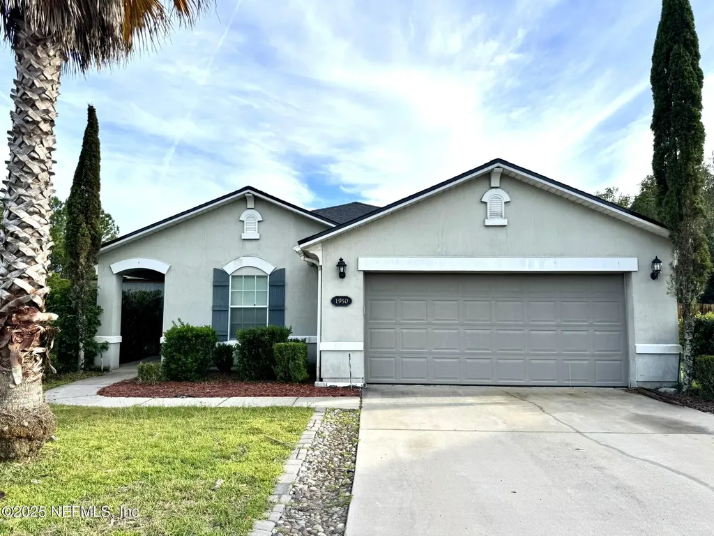 1950 Old Moss Lane Middleburg FL 32068