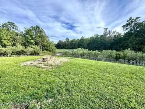 1950 Old Moss Lane Middleburg FL 32068