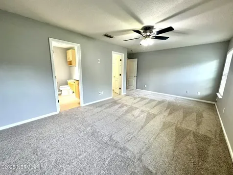 1950 Old Moss Lane Middleburg FL 32068