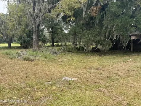 108 E Market Road Starke FL 32091
