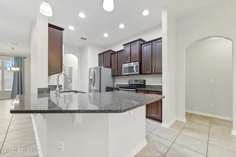 15653 Mason Lakes Drive Jacksonville FL 32218