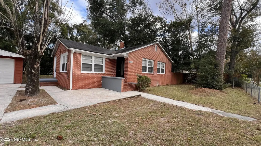 9025 Monroe Avenue Jacksonville FL 32208
