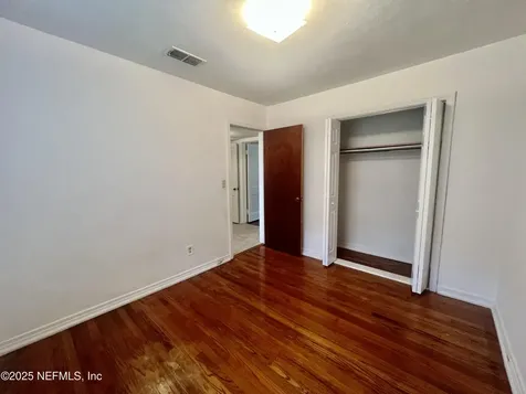 3340 Sunnybrook Avenue N Jacksonville FL 32254
