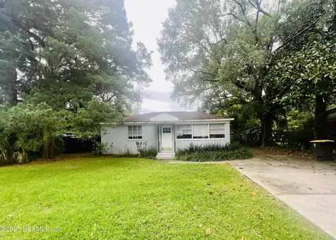 3340 Sunnybrook Avenue N Jacksonville FL 32254