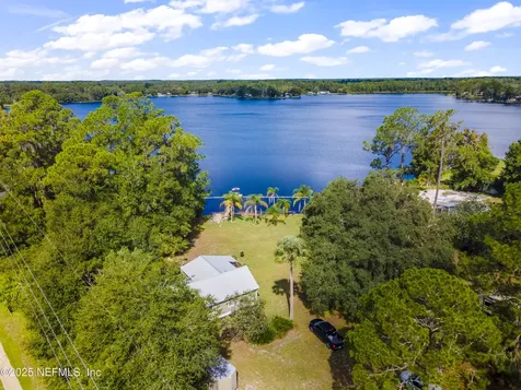 942 State Road 20 Interlachen FL 32148