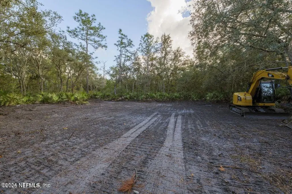 201 Mocking Bird Road Satsuma FL 32189
