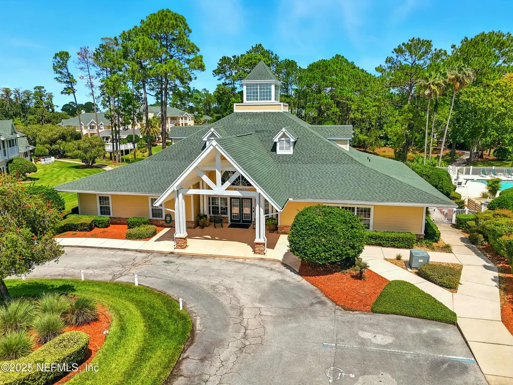 355 N Shore Circle St. Augustine FL 32092