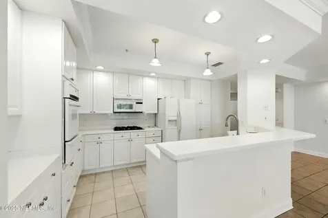 355 N Shore Circle St. Augustine FL 32092