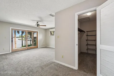5055 Sanibel Drive Jacksonville FL 32210