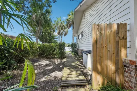 5055 Sanibel Drive Jacksonville FL 32210