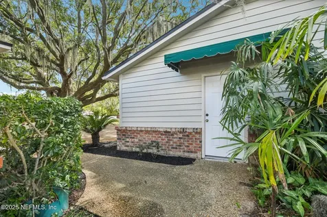 5055 Sanibel Drive Jacksonville FL 32210