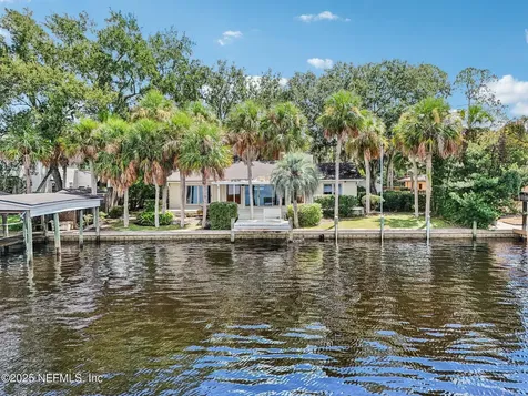 5055 Sanibel Drive Jacksonville FL 32210