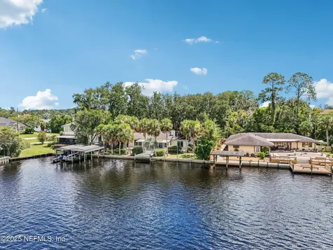 5055 Sanibel Drive Jacksonville FL 32210