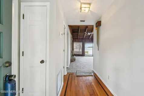 5055 Sanibel Drive Jacksonville FL 32210