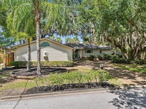 5055 Sanibel Drive Jacksonville FL 32210