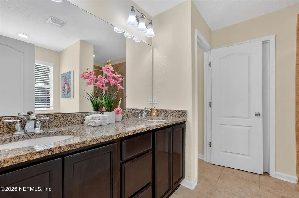 81 Vestavia Court Jacksonville FL 32081