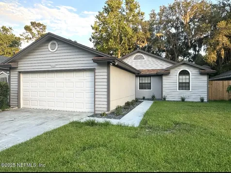 4364 Lake Woodbourne Drive S Jacksonville FL 32217