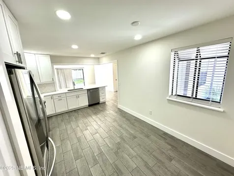 4364 Lake Woodbourne Drive S Jacksonville FL 32217