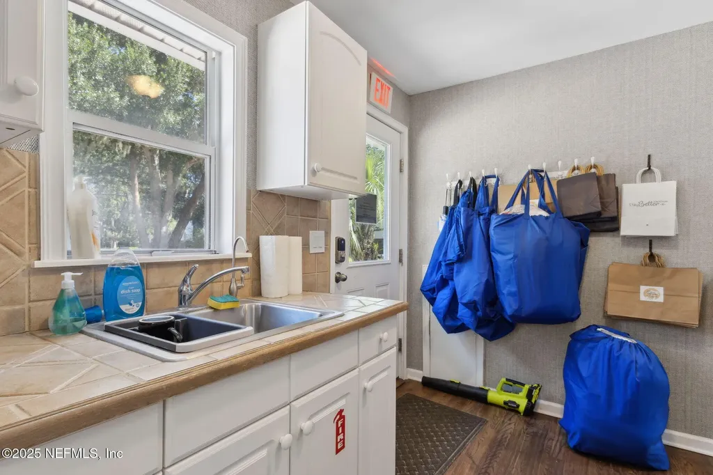 2477 Sadler Road Fernandina Beach FL 32034