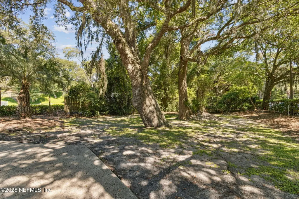 2477 Sadler Road Fernandina Beach FL 32034