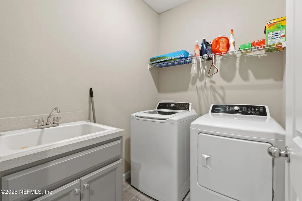 3956 Cloverdale Court Middleburg FL 32068