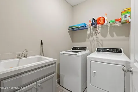 3956 Cloverdale Court Middleburg FL 32068