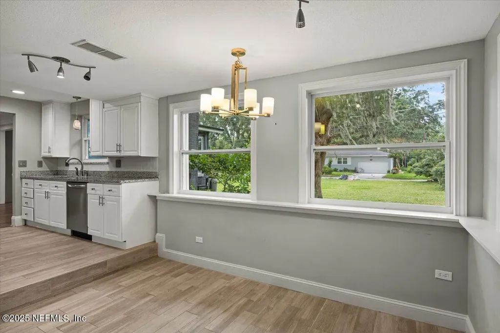 1140 Hickman Road Jacksonville FL 32216