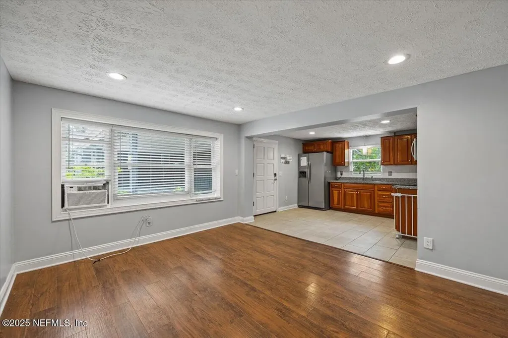 1140 Hickman Road Jacksonville FL 32216