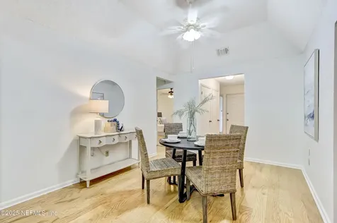 3554 Villa Place Jacksonville FL 32277
