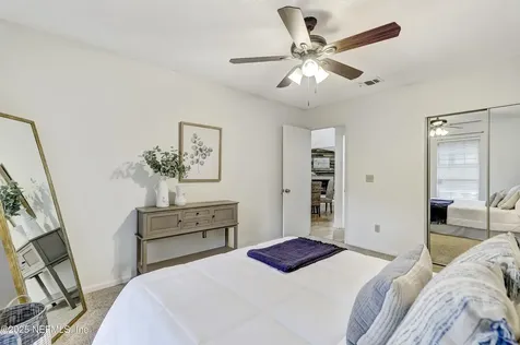 3554 Villa Place Jacksonville FL 32277
