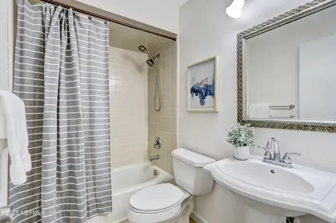 3554 Villa Place Jacksonville FL 32277