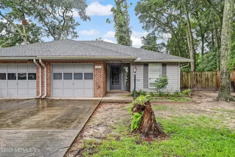 3554 Villa Place Jacksonville FL 32277