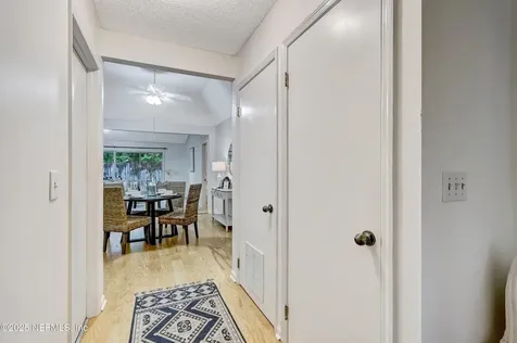 3554 Villa Place Jacksonville FL 32277