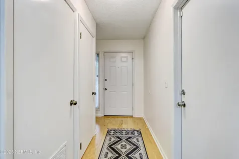 3554 Villa Place Jacksonville FL 32277
