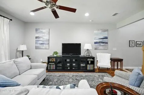 3765 Casitas Drive Jacksonville FL 32224