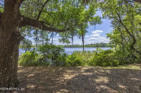 103 Beacon Street Interlachen FL 32148