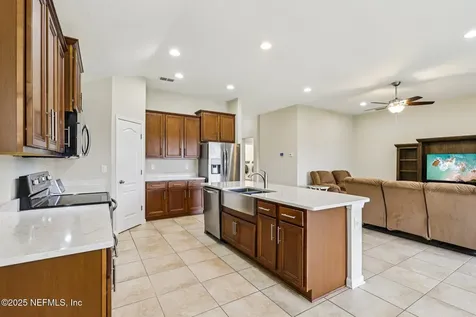 15813 Pinyon Lane Jacksonville FL 32218