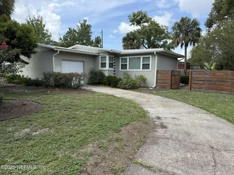 3859 Via De La Reina Jacksonville FL 32217