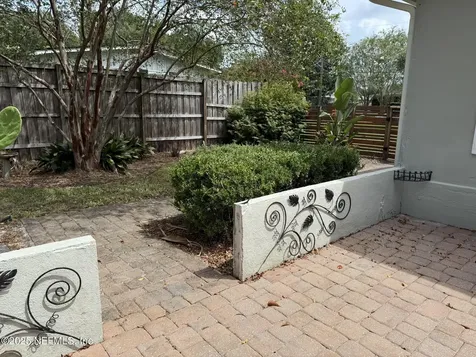 3859 Via De La Reina Jacksonville FL 32217